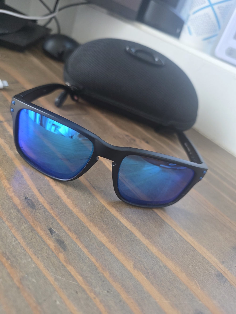 Men's Polarized Blue Lens Sunglasses - Black Frame